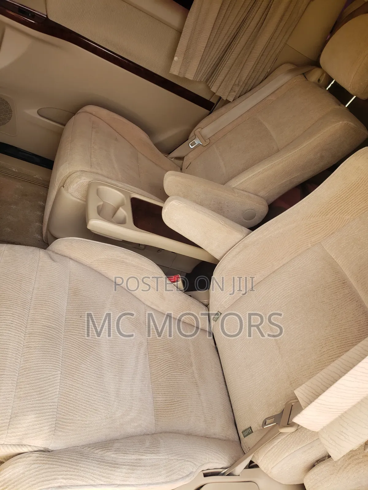 Toyota Alphard 2.4 Petrol AWD 2011 White