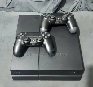 Playstation 4, 2 Pads, 12 Games Loaded, Perfect For Family Fun.