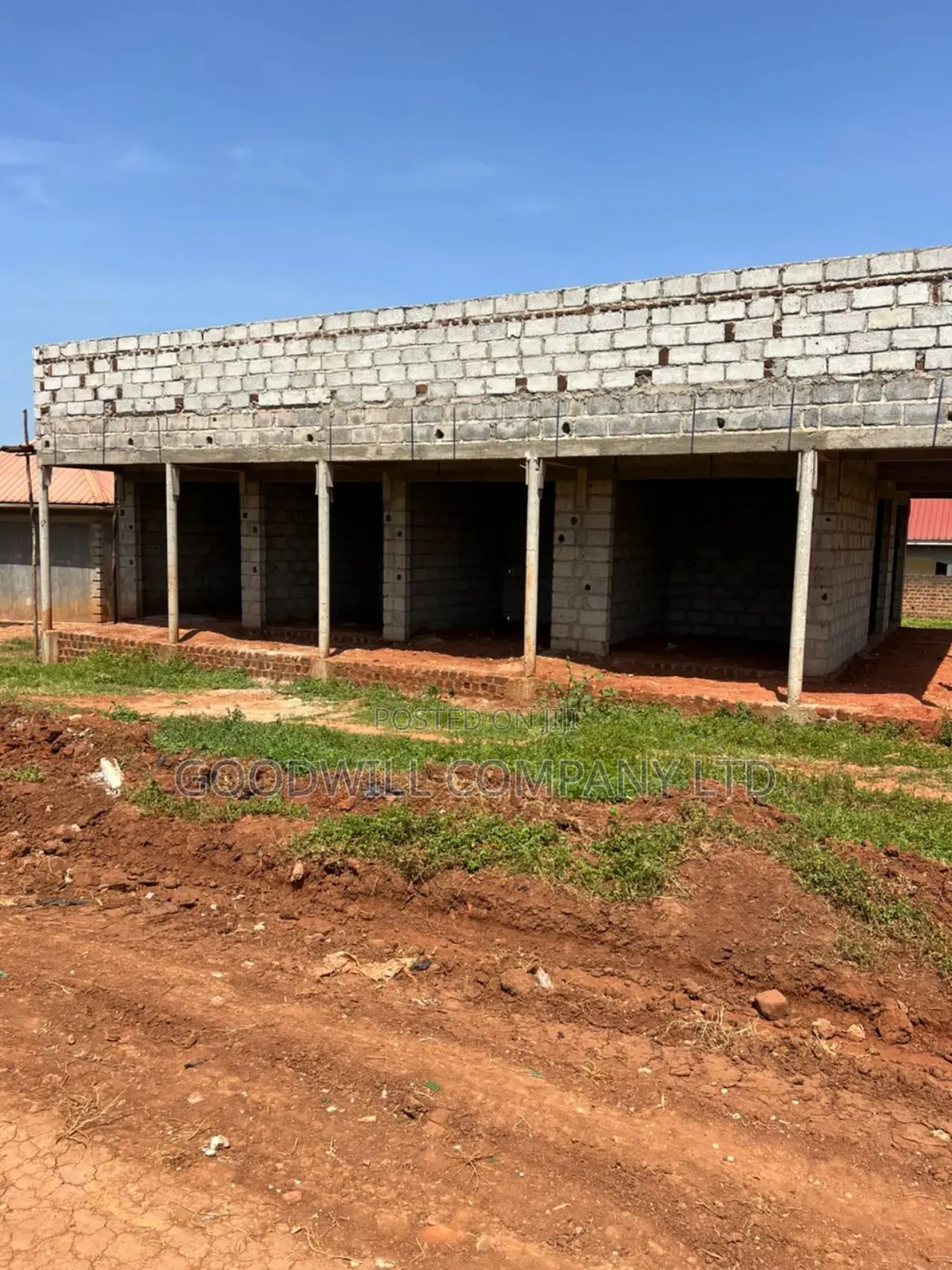 Shell Commercial House/Shops on 15 Decimals of Land in Nakwero