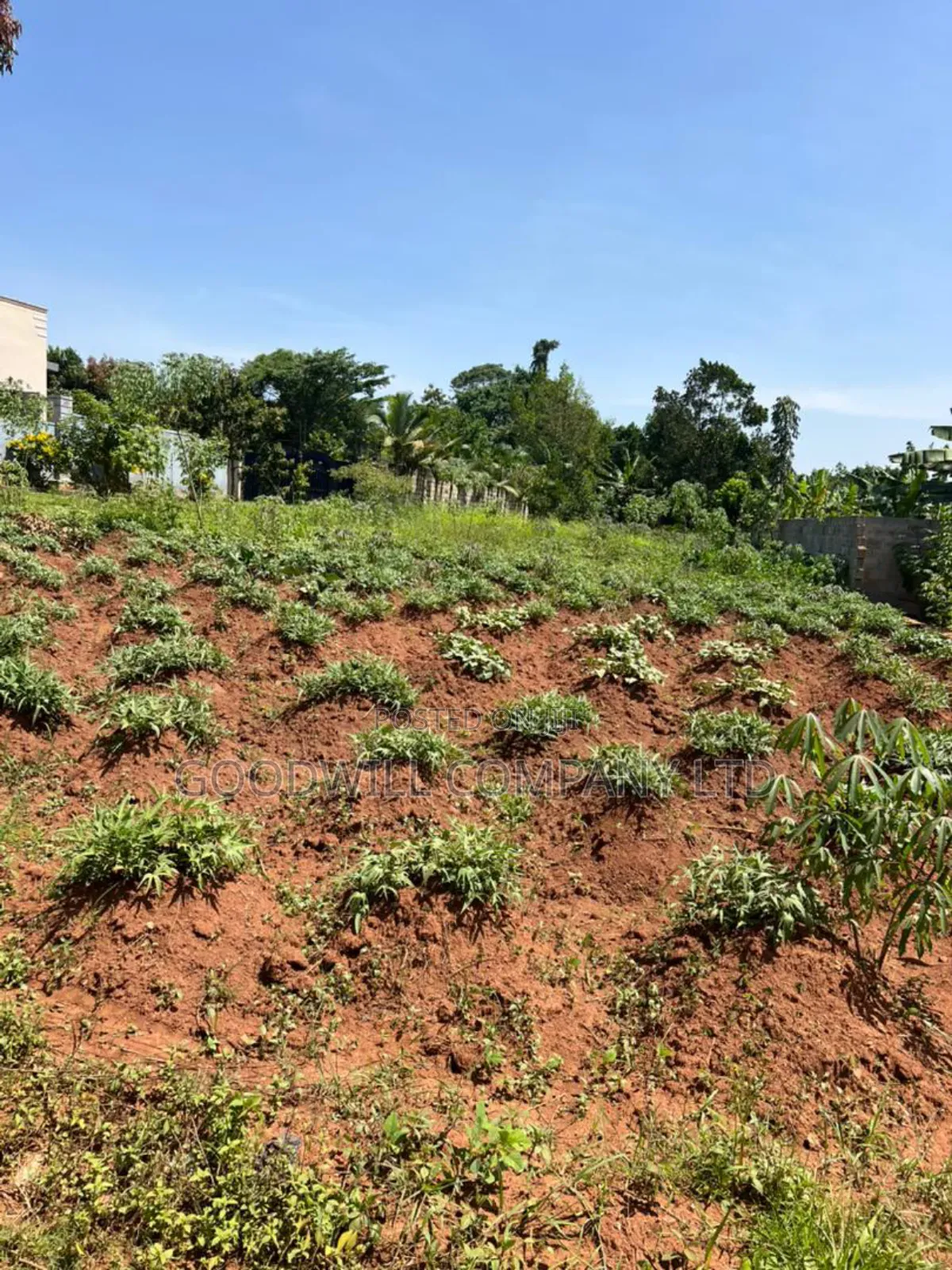 32 Decimals of Land in Kijabijjo Gayaza Behind the Town