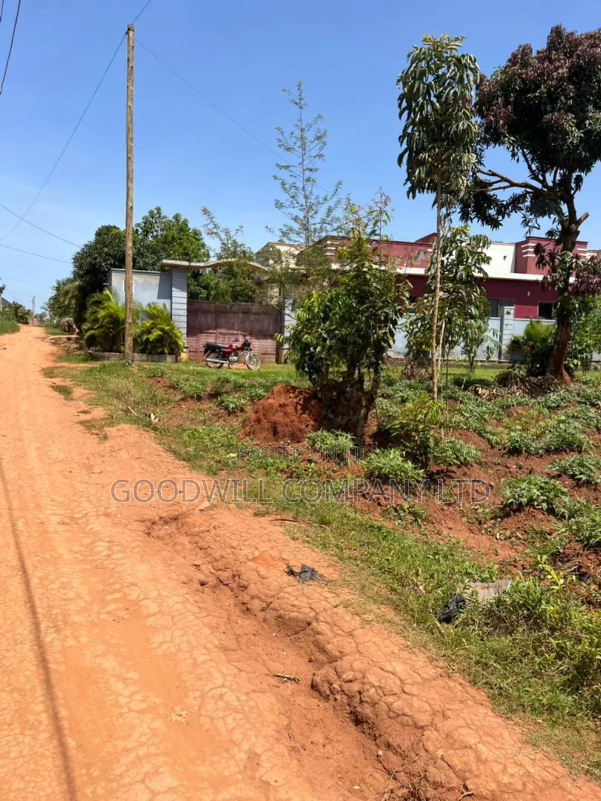32 Decimals of Land in Kijabijjo Gayaza Behind the Town