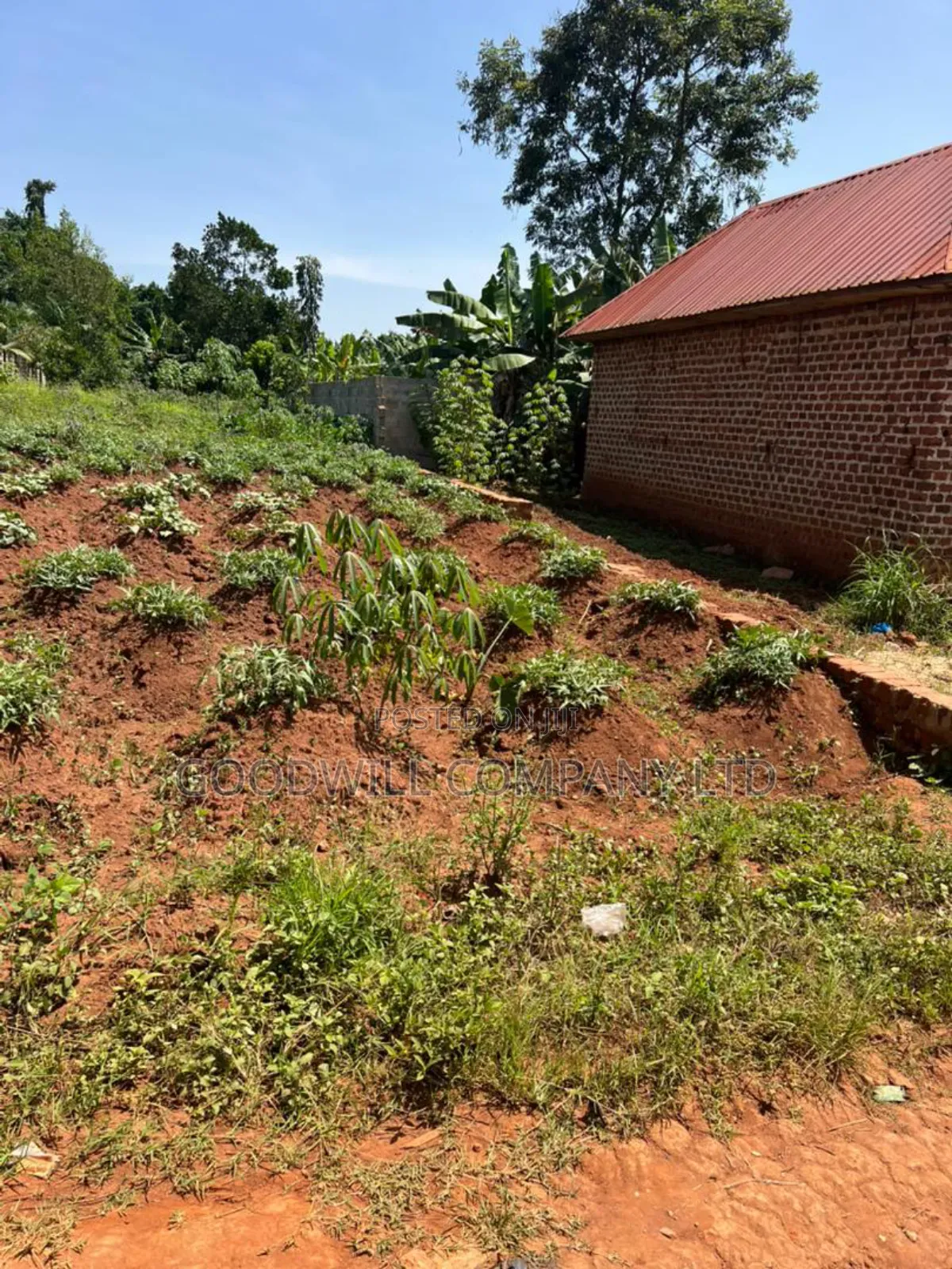 32 Decimals of Land in Kijabijjo Gayaza Behind the Town