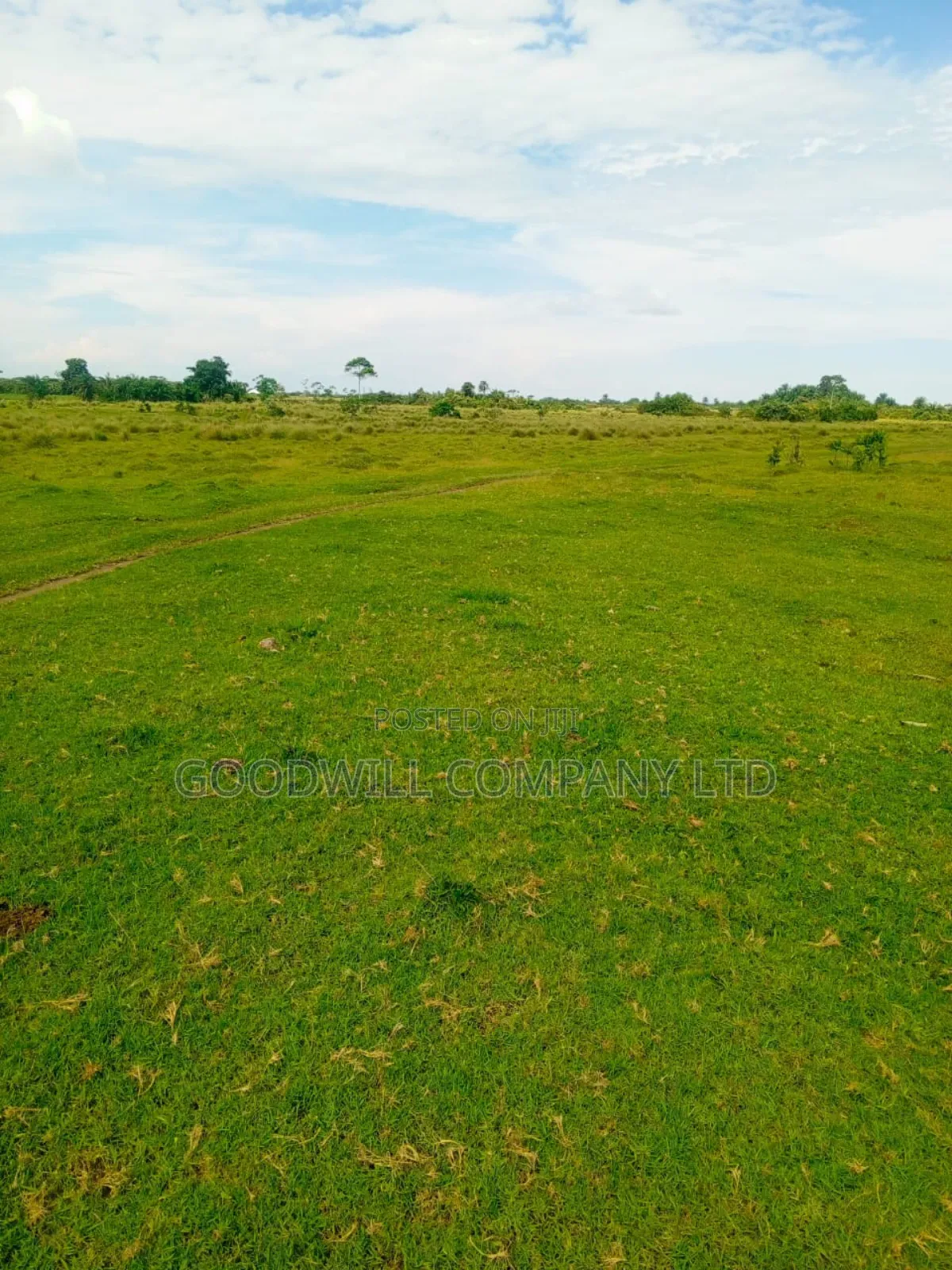 100ares of Land in Nsasi Mpiji Masaka Road