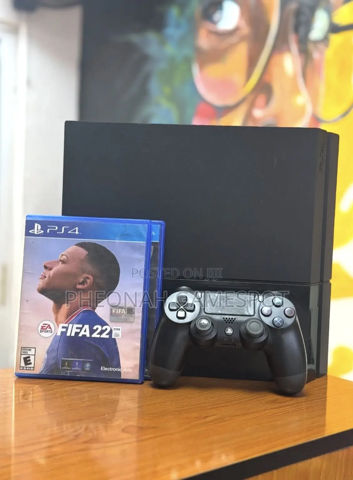Playstation 4, 2 Pads and 11 Games, Quick Startup and Stable.