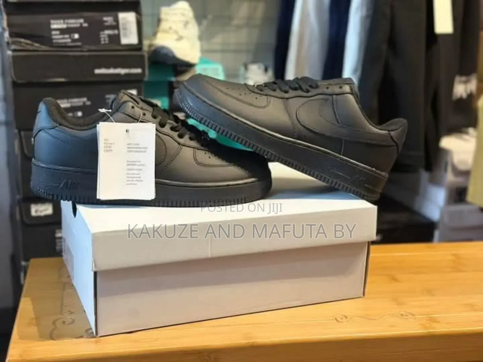Authentic Nike Air Force 1 Low 07' Premium Black