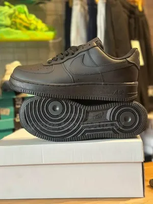 Authentic Nike Air Force 1 Low 07' Premium Black