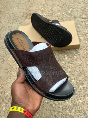 Clarks Ecco Casual Authentic Premium Leather Sandals Black.