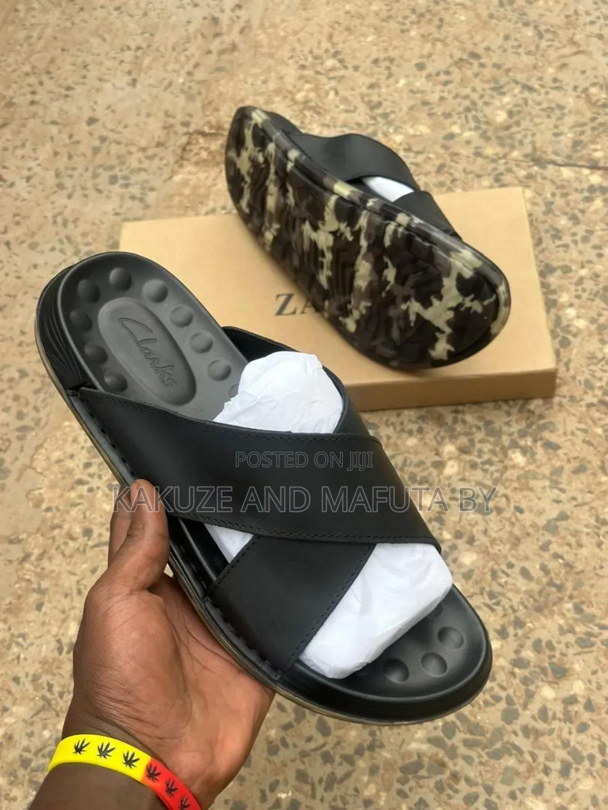 Clarks Ecco Casual Authentic Premium Leather Sandals Black.