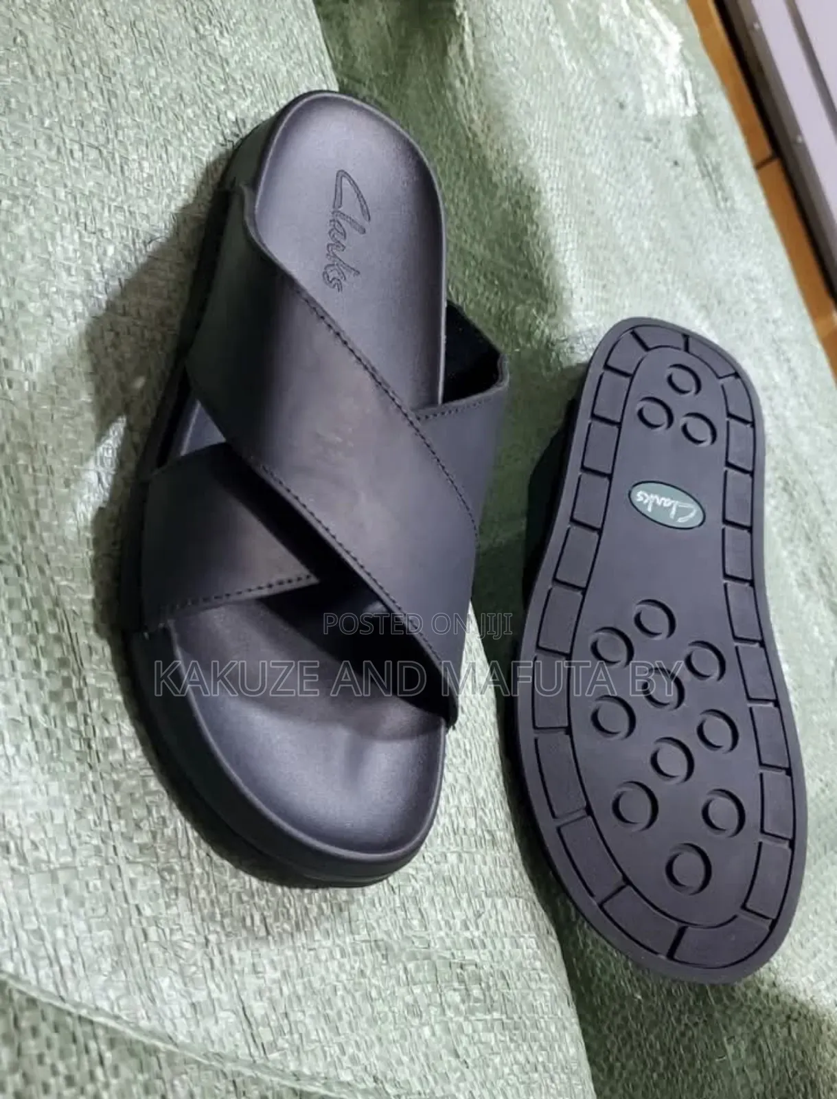 Clarks Ecco Casual Authentic Premium Leather Sandals Black.