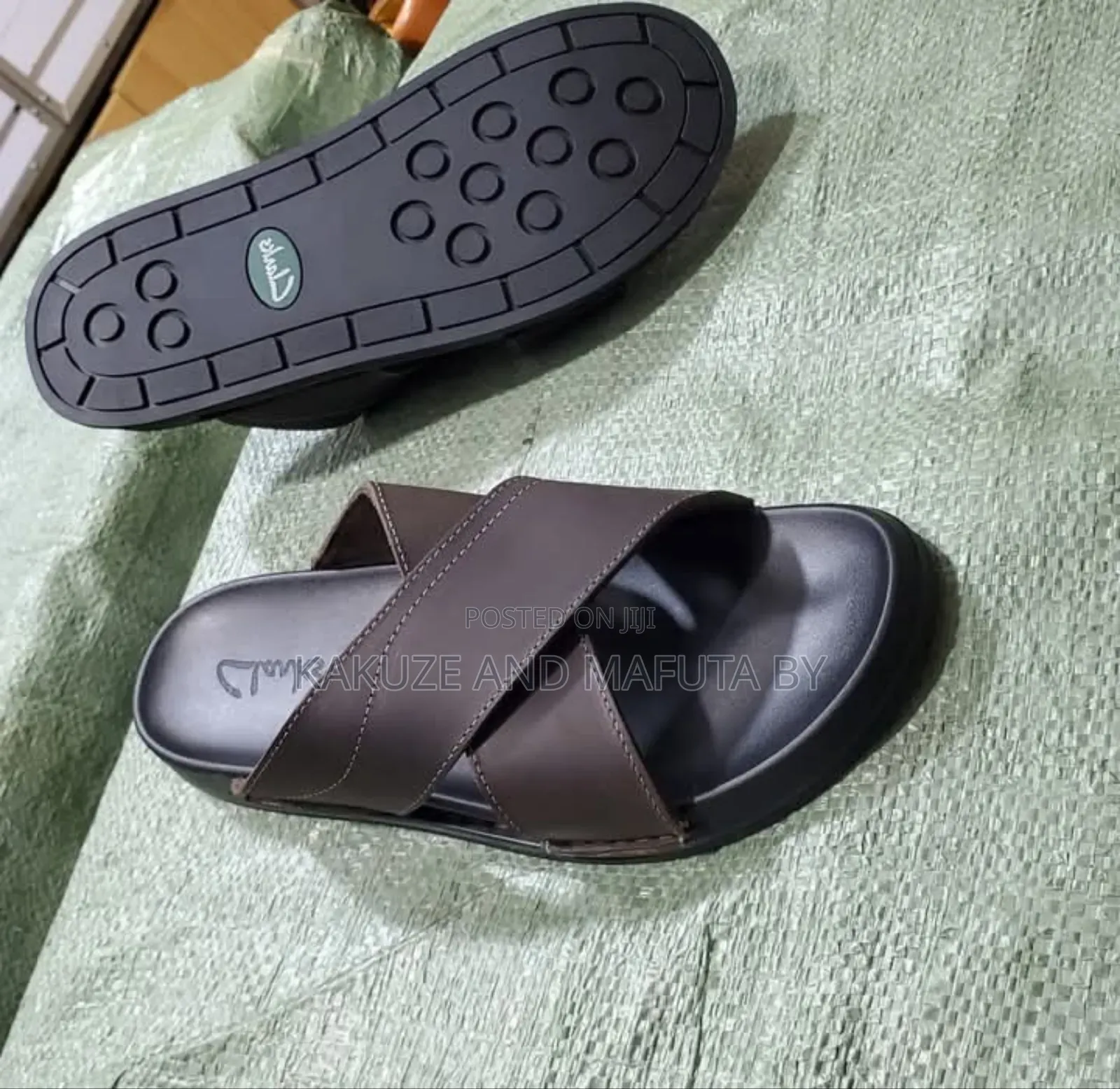 Clarks Ecco Casual Authentic Premium Leather Sandals Black.
