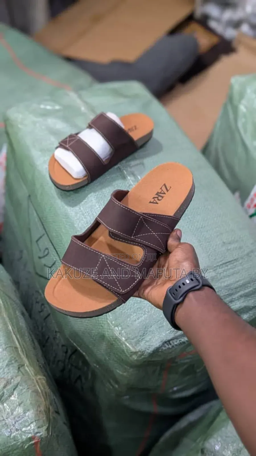 Clarks Ecco Casual Authentic Premium Leather Sandals Black.