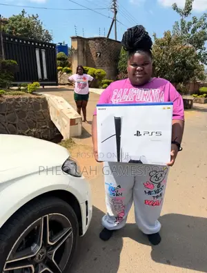 Playstation 5 Slim. The Console Santa Couldn't Find (But I Did).