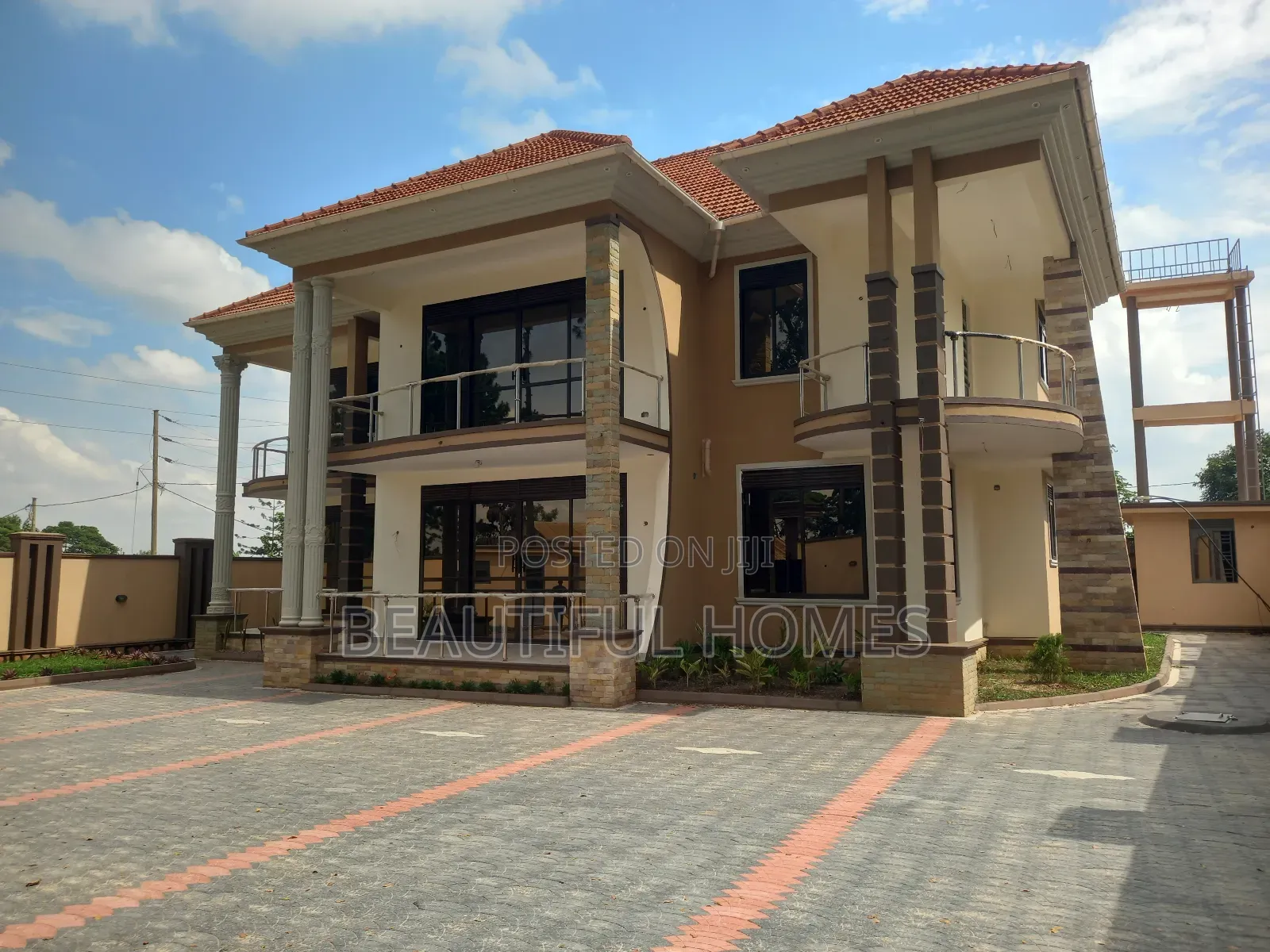 Furnished 6bdrm Duplex in Kira, Central Division for sale