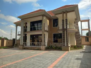 Furnished 6bdrm Duplex in Kira, Central Division for sale