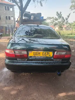 Toyota Corona 1994 Green