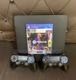 Playstation 4, 2 Pads and 17 Games, Clean and Fully Tested Unit.