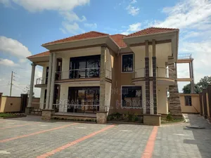 Furnished 6bdrm House in Kira for sale