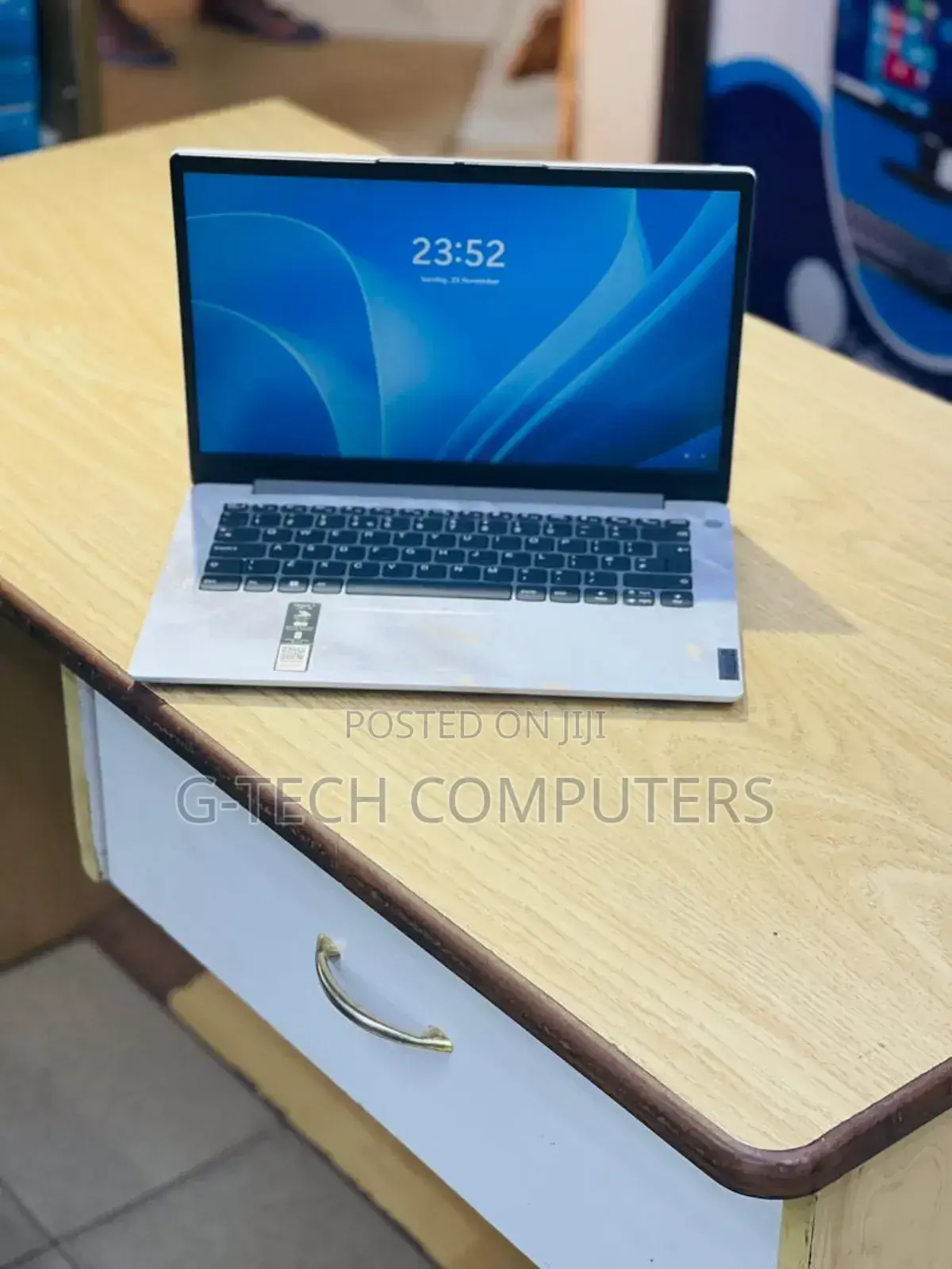 New Laptop Lenovo IdeaPad 130 8GB Intel Core I7 SSD 256GB