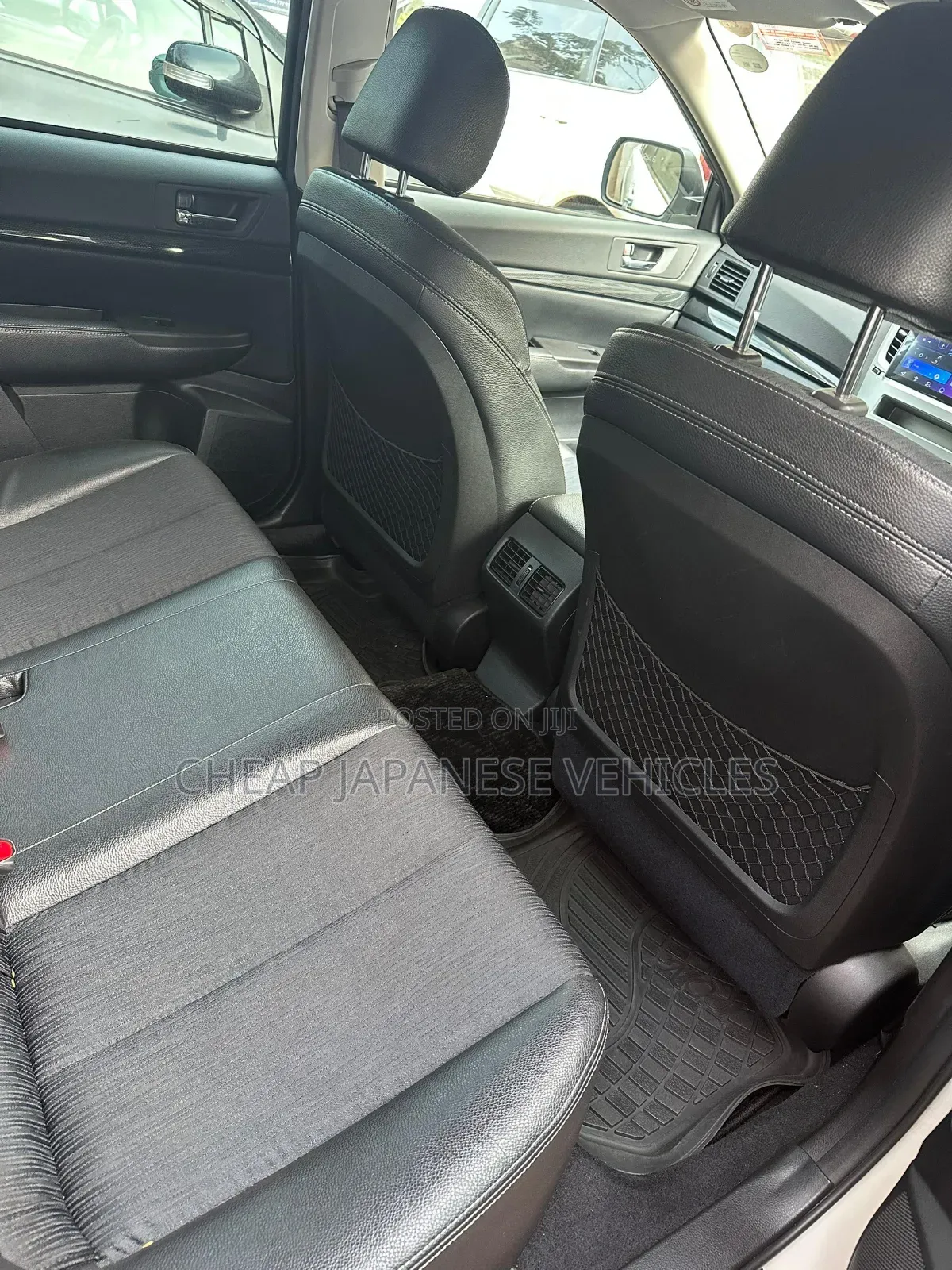 Subaru Legacy 2.5GT Limited 2010 White