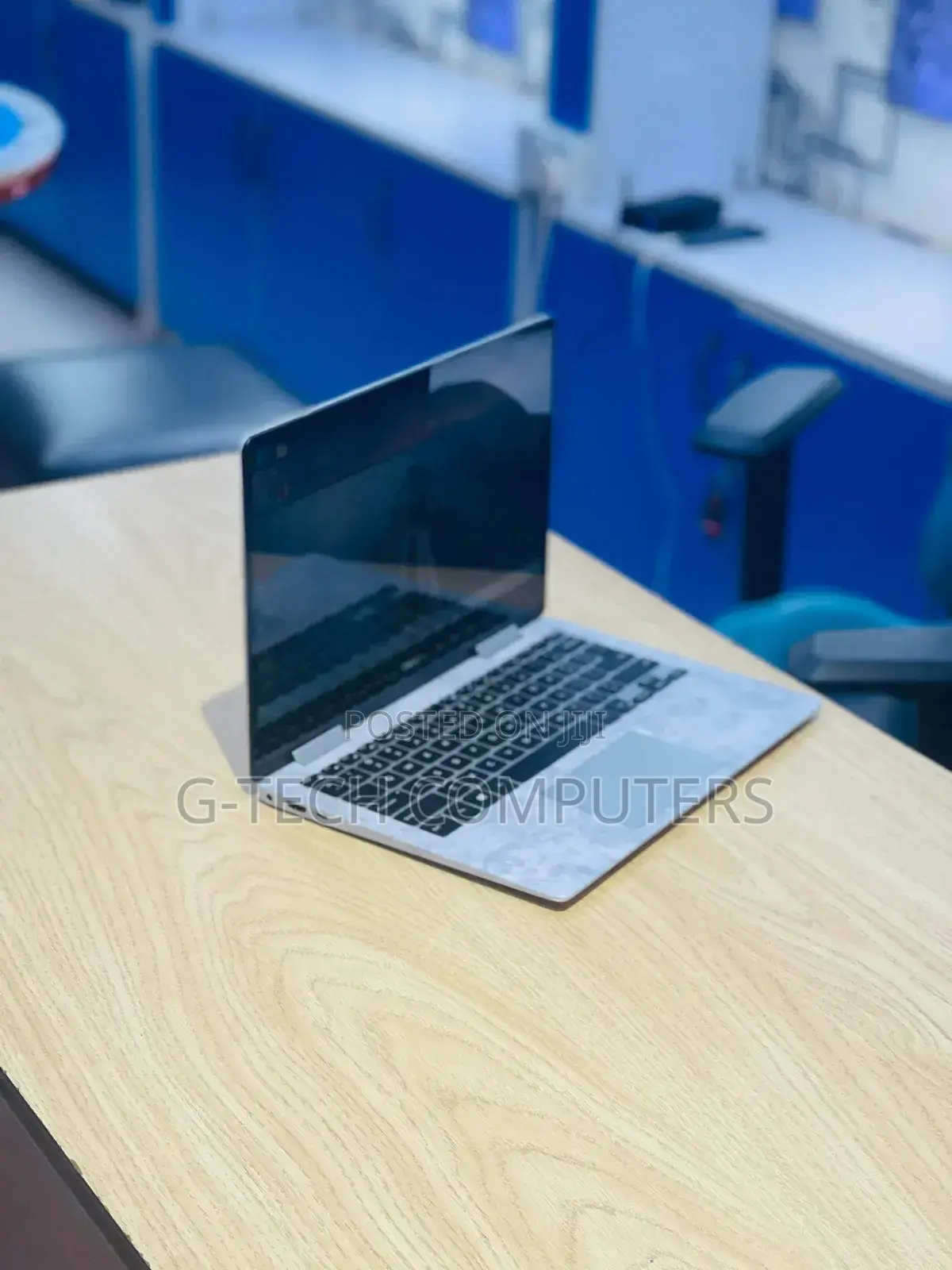 New Laptop Dell Inspiron 13 7386 16GB Intel Core I7 SSD 512GB