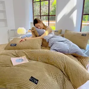 King Size Winter Coral Duvets