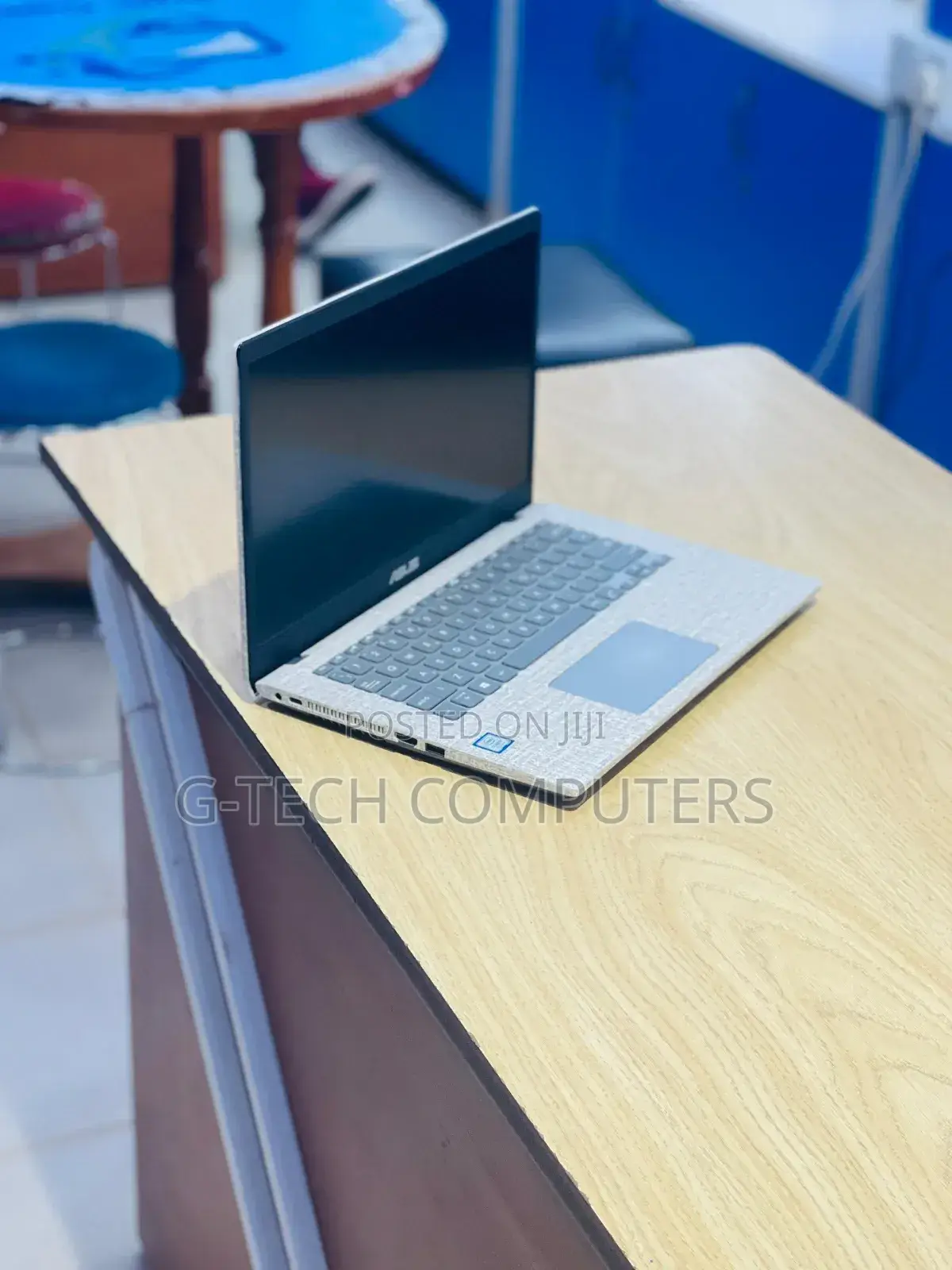 New Laptop Asus X409JA 8GB Intel Core I7 SSD 256GB