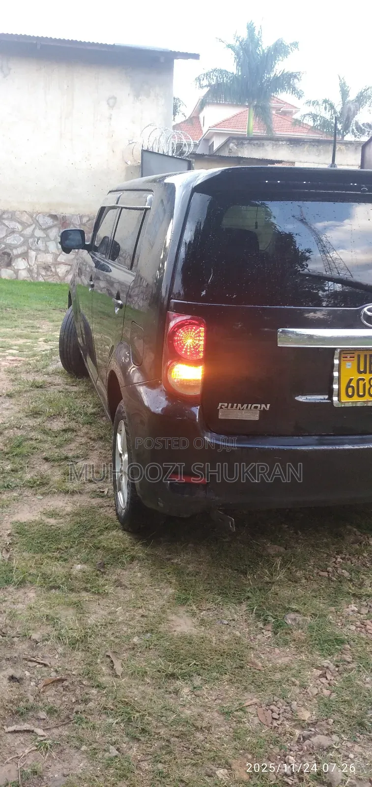 Toyota Corolla Rumion Hatchback 1.5 FWD 2008 Black