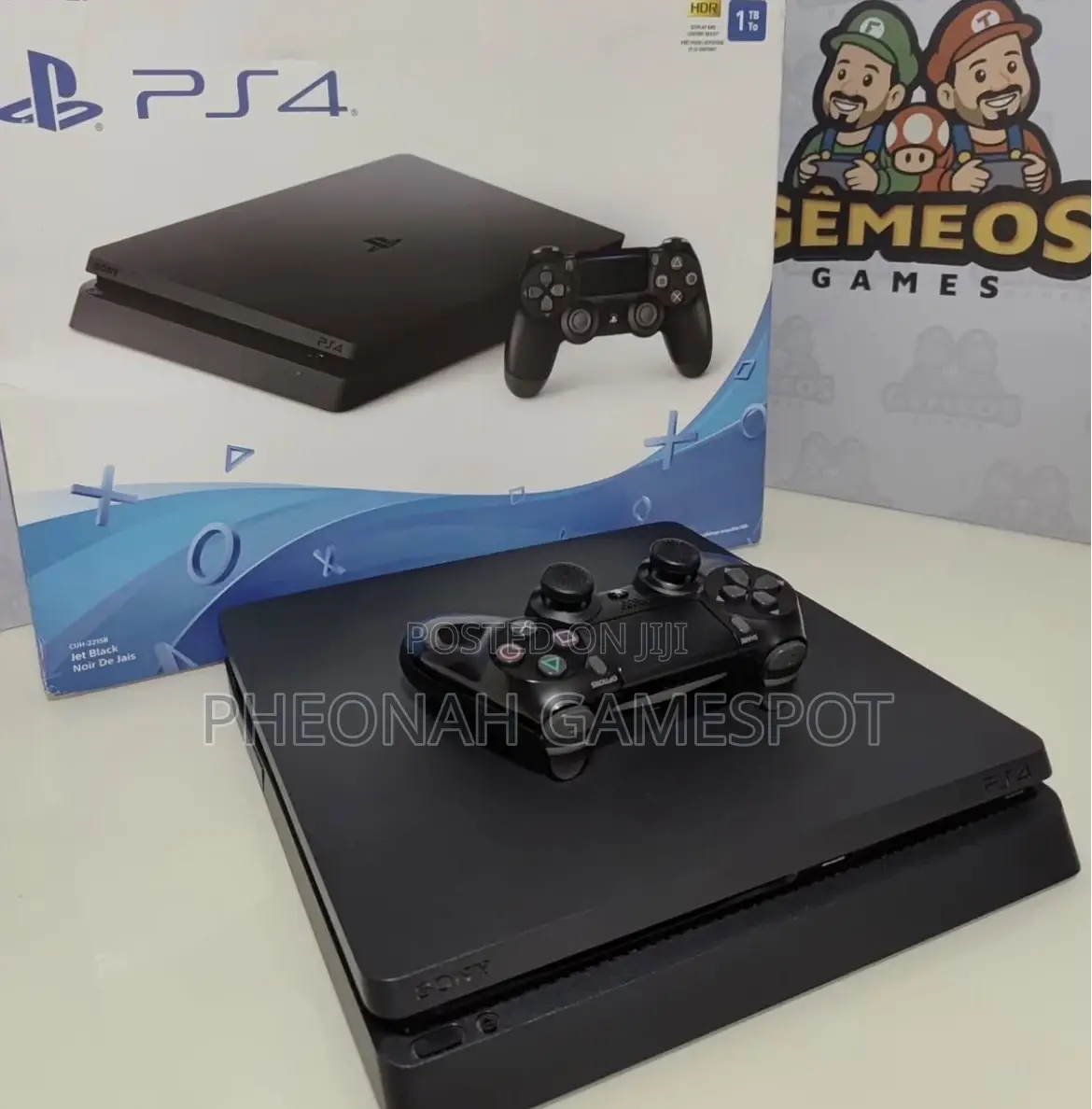 Playstation 4, 2 Pads and 13 Games, Smooth Fast Performance Always.