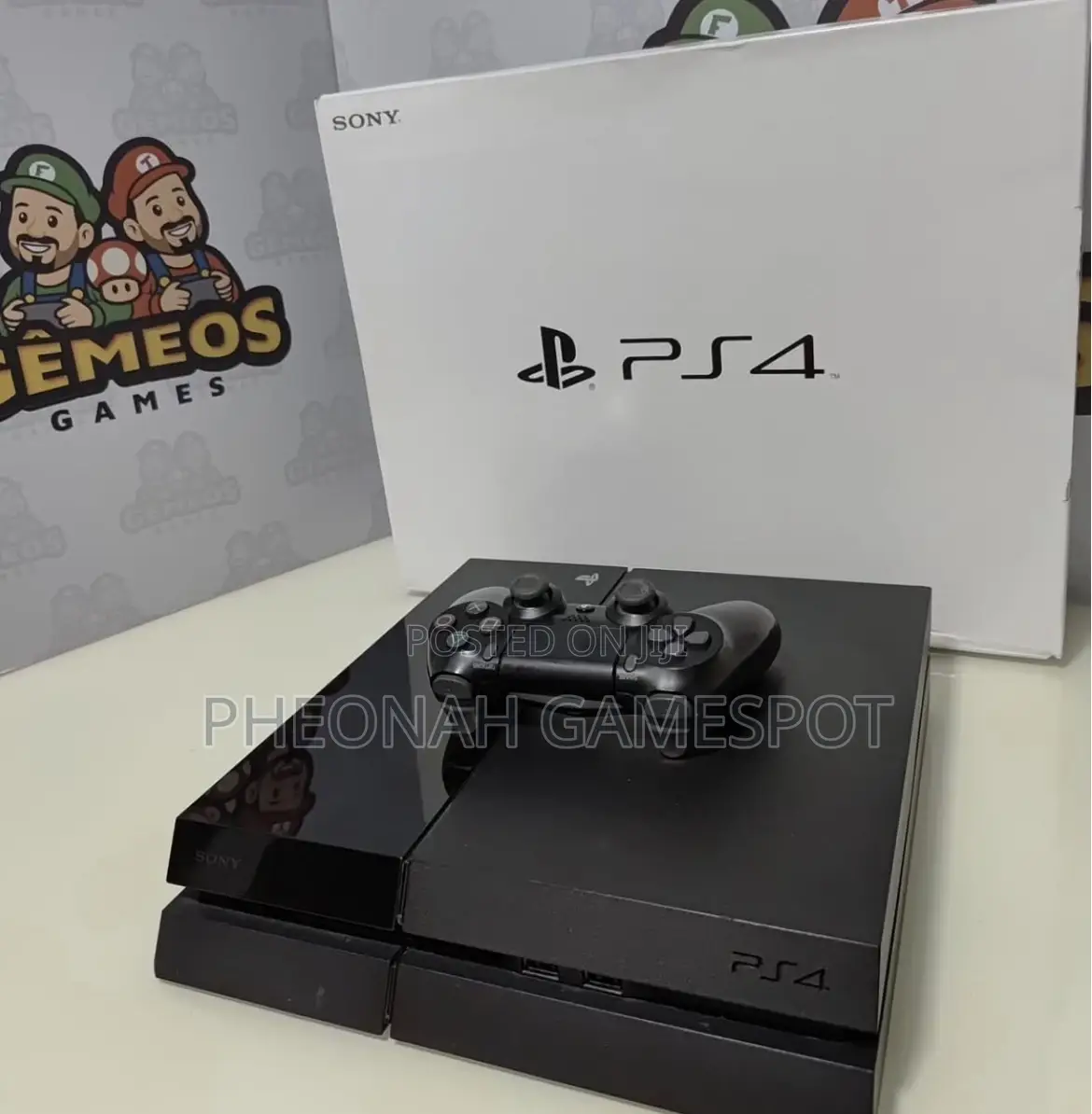 Ps4 With 2 Controllers and 10 Games, Reliable Console Working Well.
