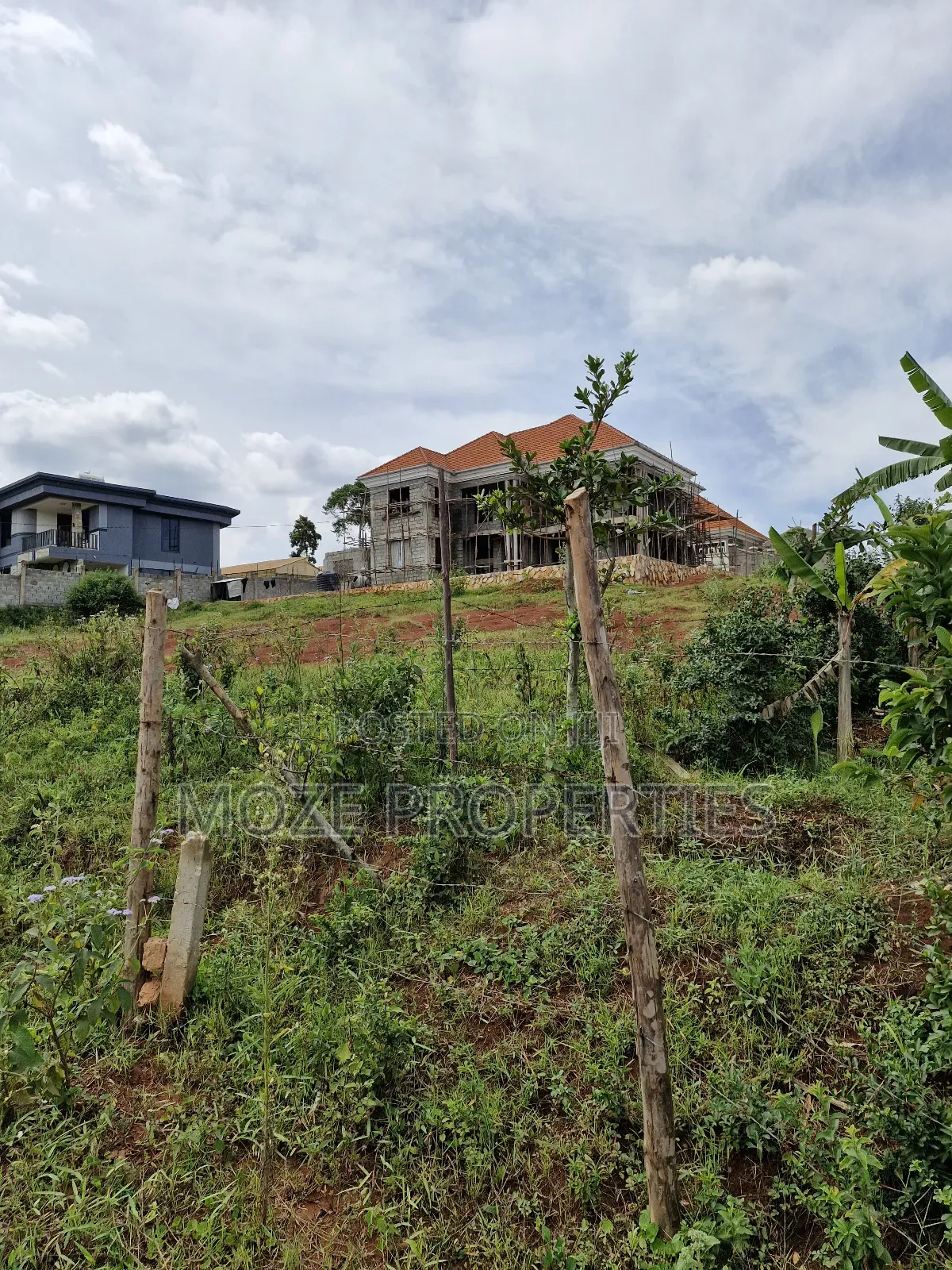 Sonde Misindye Hill View 50x100 Plot for Sale.