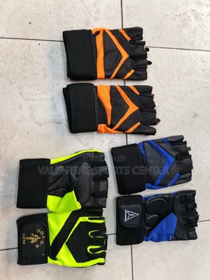 Slazenger Gold Gym Gloves Original Material Each Pair Selling at 