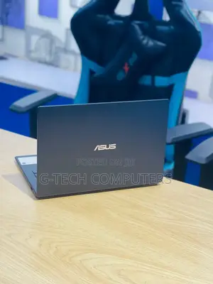 New Laptop Asus Vivobook E410M 8GB Intel Core I7 SSD 256GB