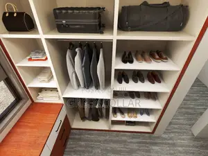 Walking Closets And Wardrobes