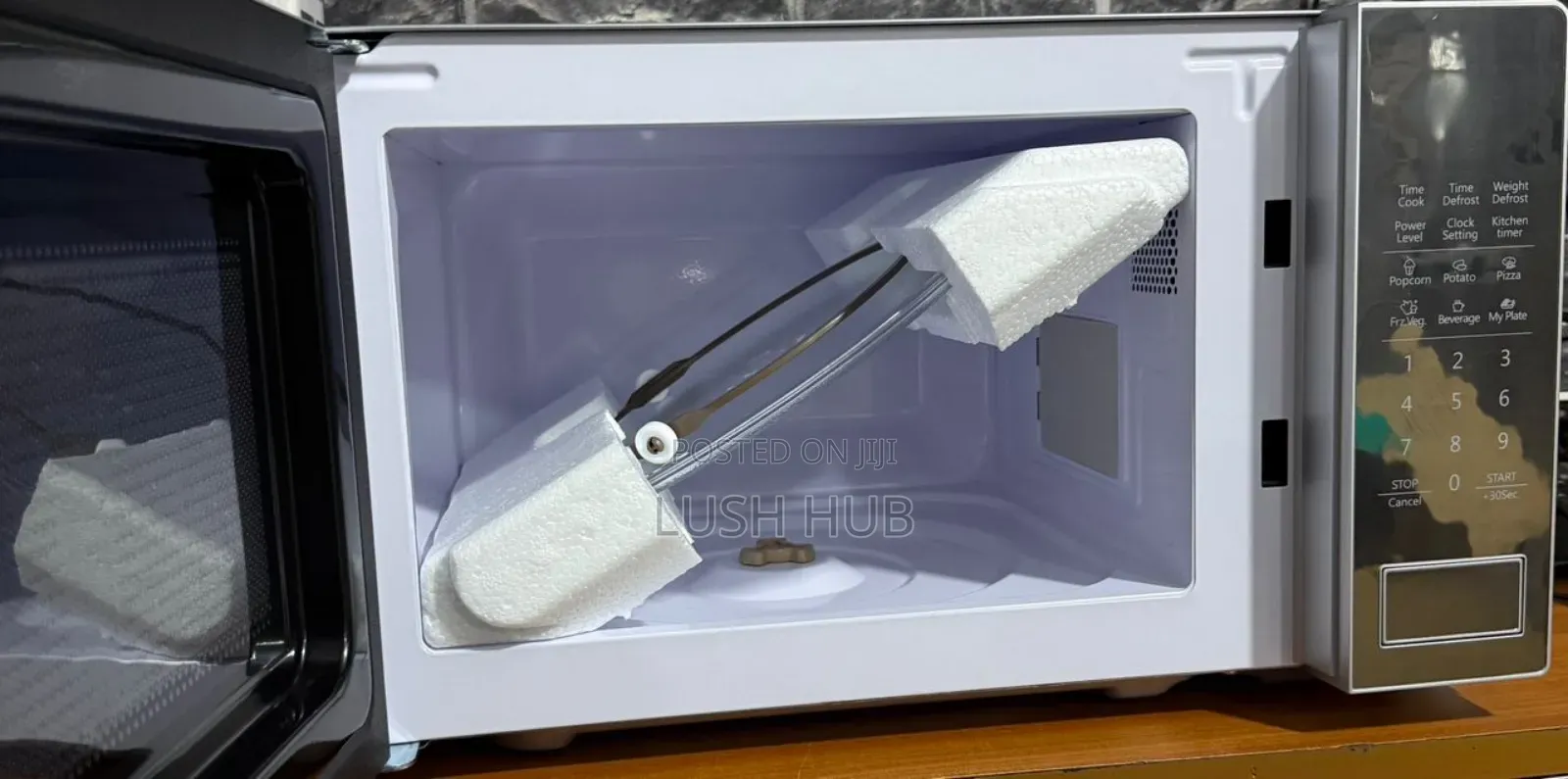 Hisense 20 Litres Microwaves A