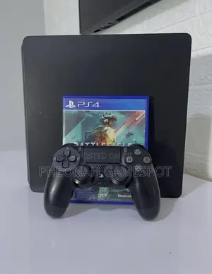 Playstation 4, 2 Pads and 11 Games, Fast Tested Console Running.