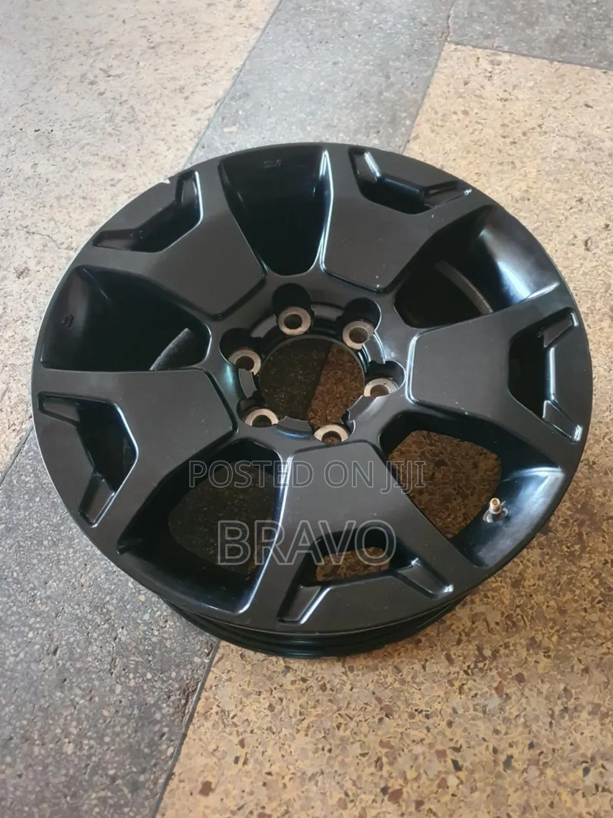 Rim Size 18 Original for Hilux Revo.