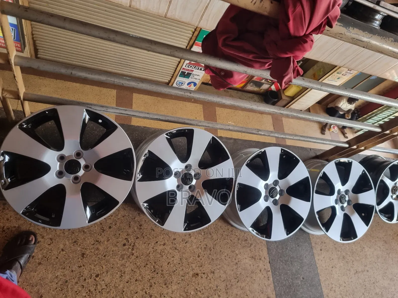 Subaru Rims Size 17 Sliver Black.