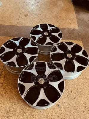 Size 17 Rims for Harrier, Klugar, Vanguard, Rov4