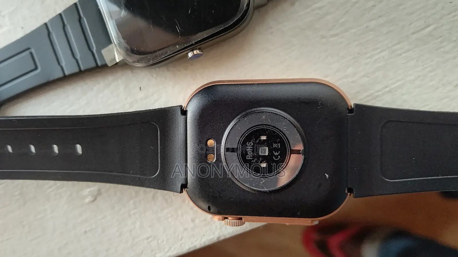 Smart Watches/ Fitness Trackers
