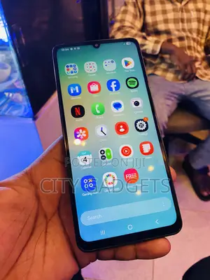 New Samsung Galaxy A06 128 GB Black