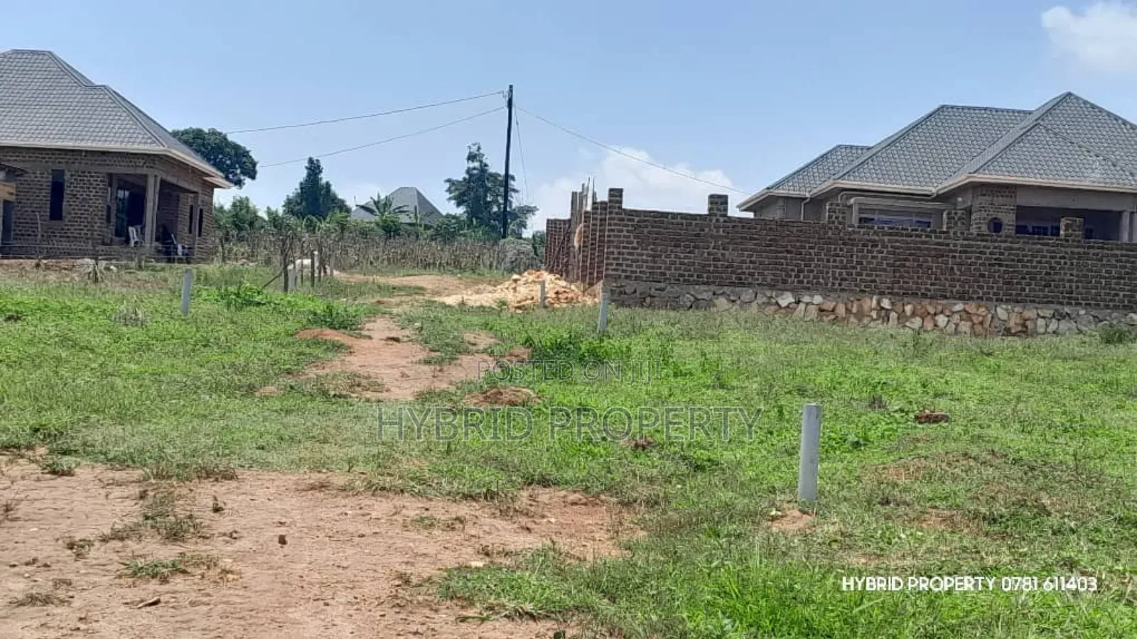 Prime Plots for Sale at Wakiso~Mabombwe Diplomatic Estate~Hoima Road.