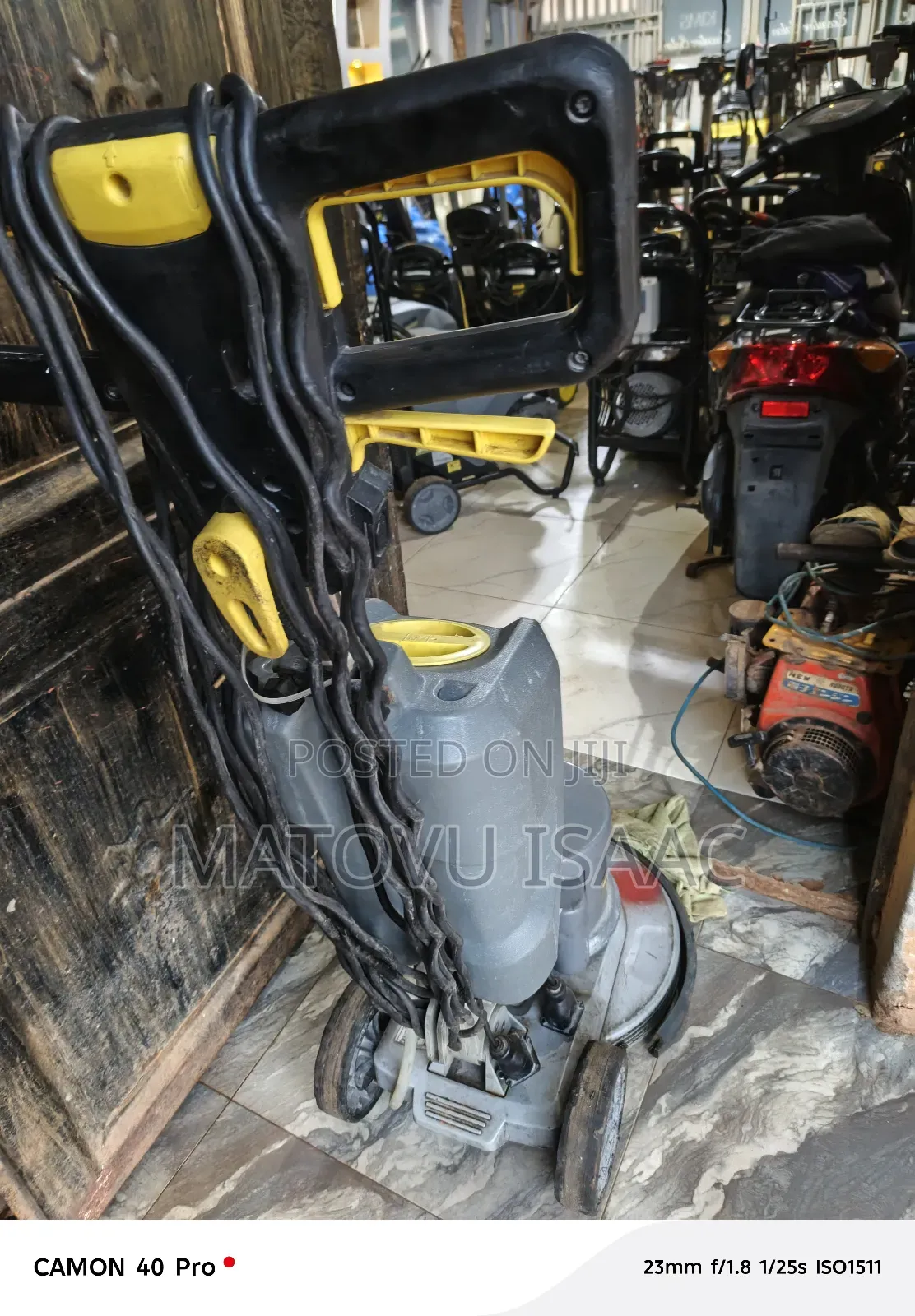 Karcher Germanyscrubbing Machine