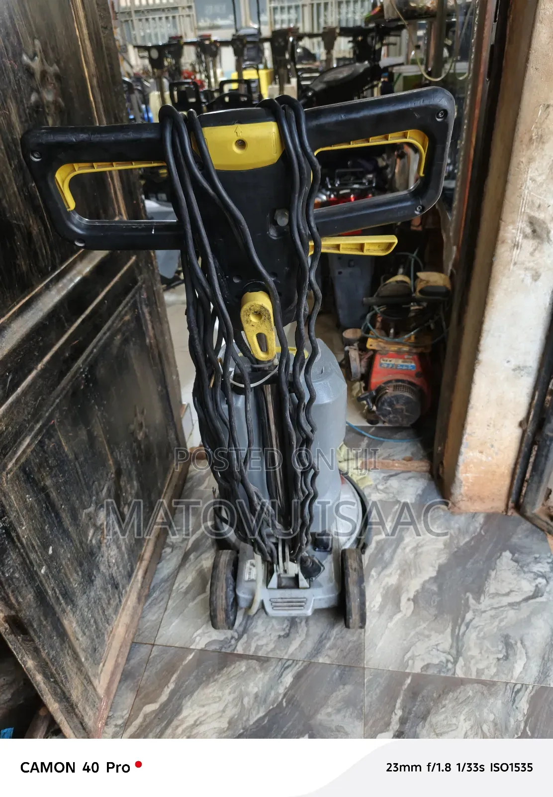 Karcher Germanyscrubbing Machine