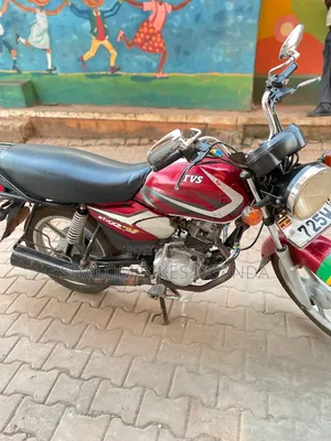 TVS HLX 125 2021 Red