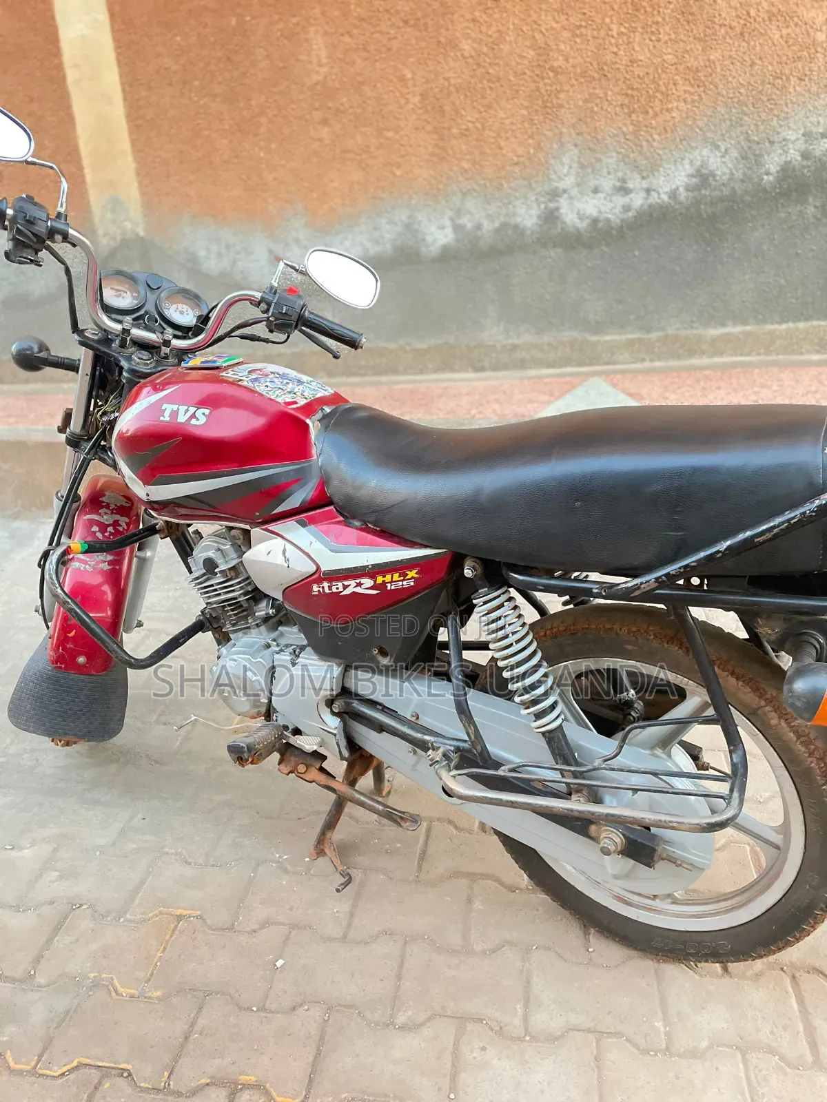 TVS HLX 125 2021 Red