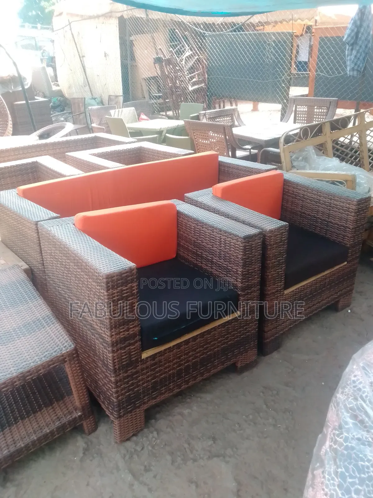 5 Seater Box Body Chairs