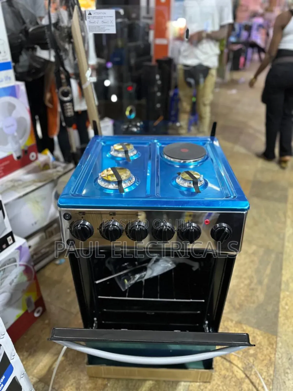 Saachi Cooker 3+1 50cm by 50cm