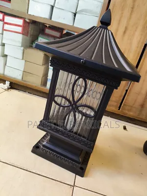 Cool Boundary Top Lamp Holder for Security Light