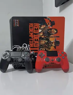 Ps4 With 2 Controllers and 18 Games, Fully Tested and Ready.