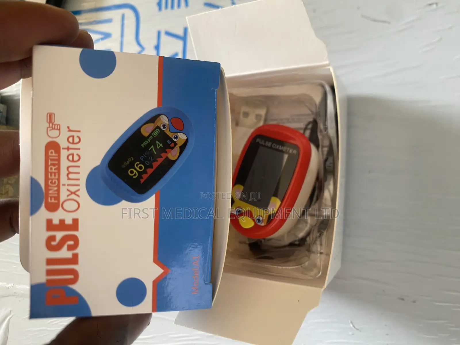 Finger Tip Pulse Oximeter